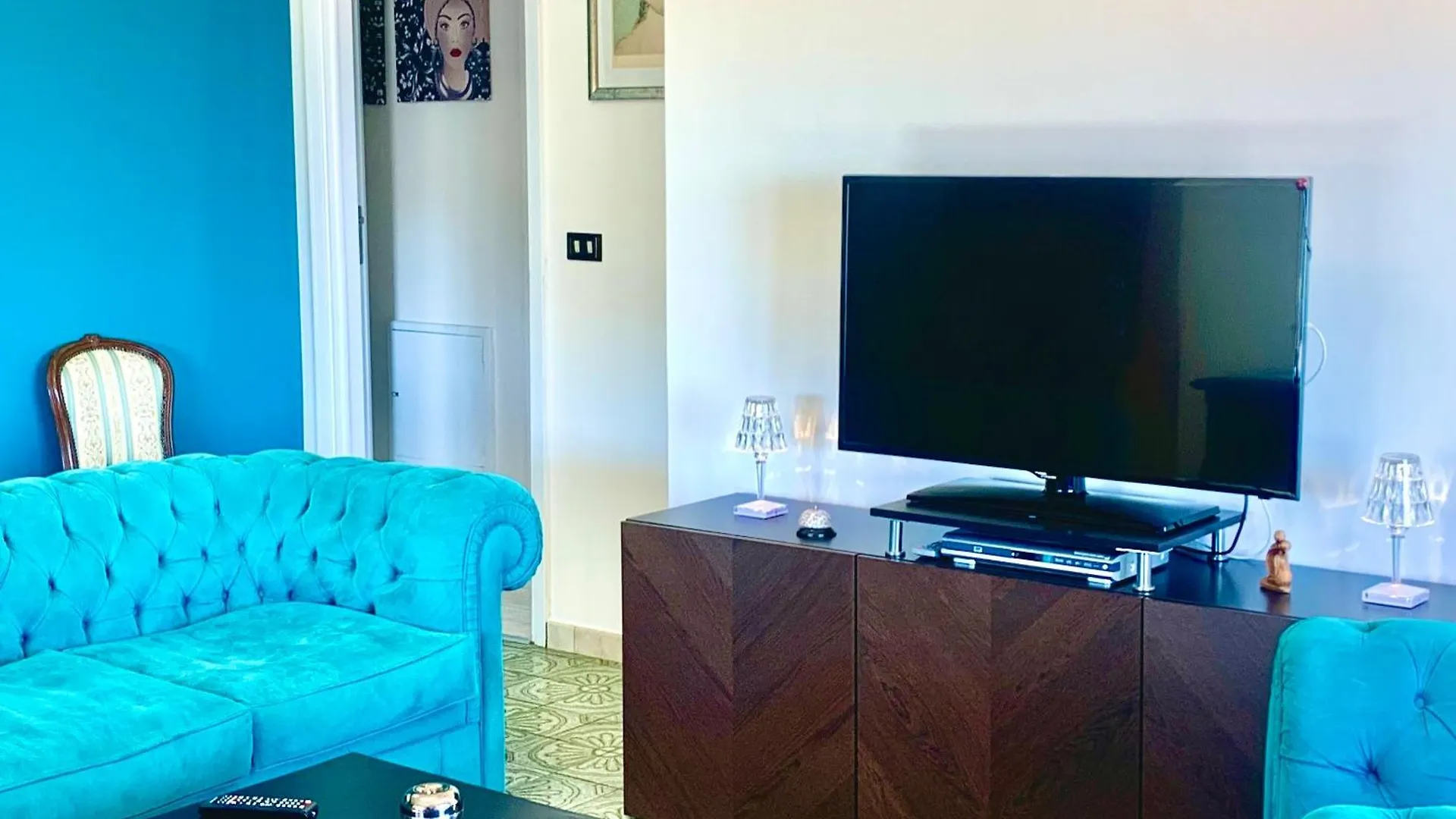 Spacious Apartment In Taormina With Sea View And Balconies