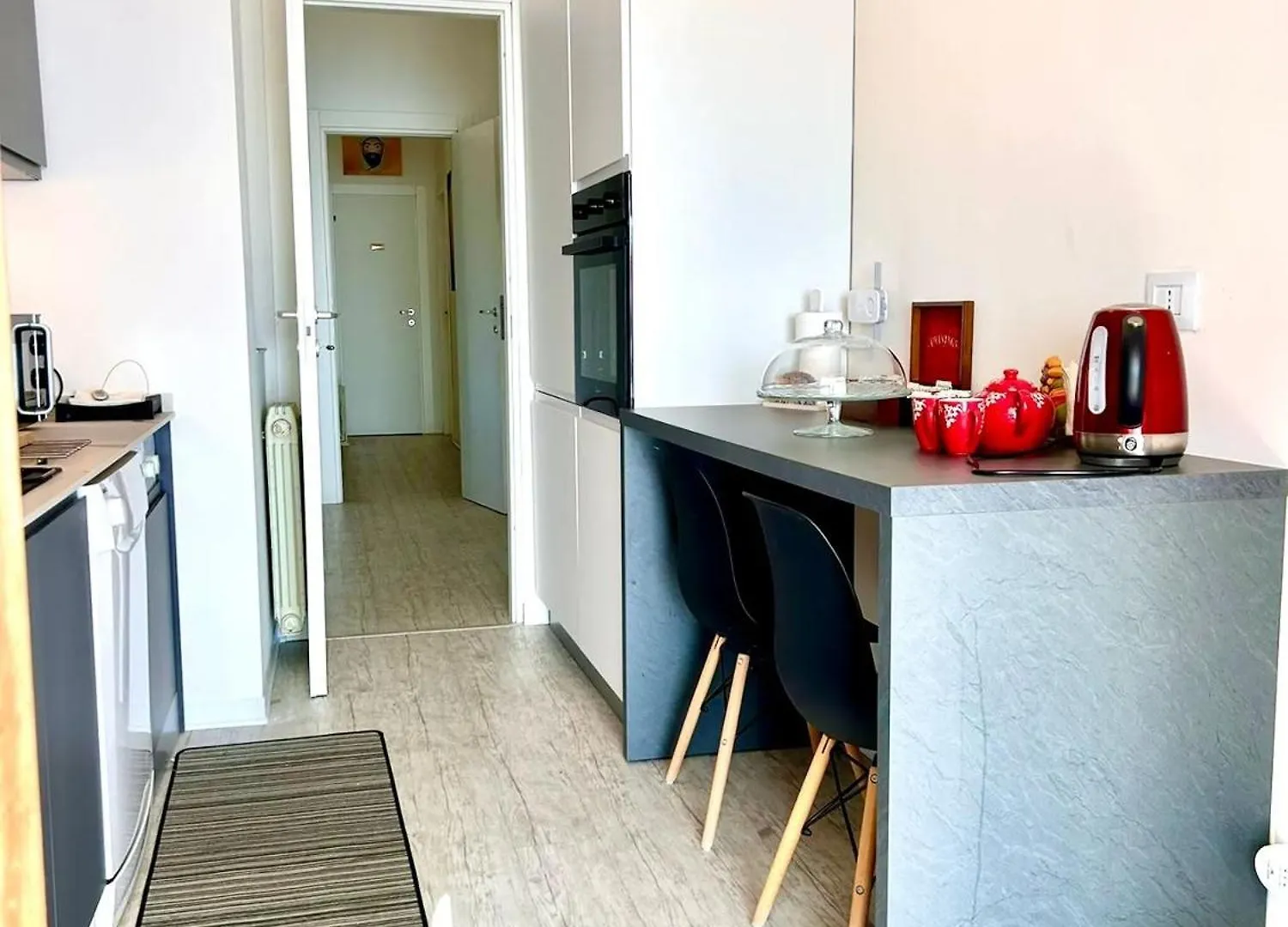 Spacious Apartment In Taormina With Sea View And Balconies