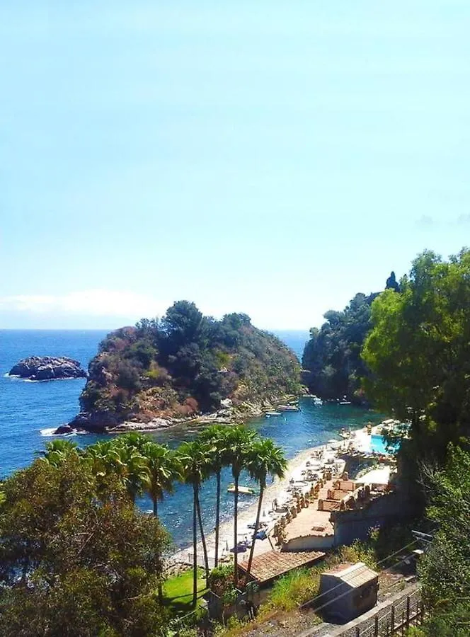Spacious Apartment In Taormina With Sea View And Balconies 0*,