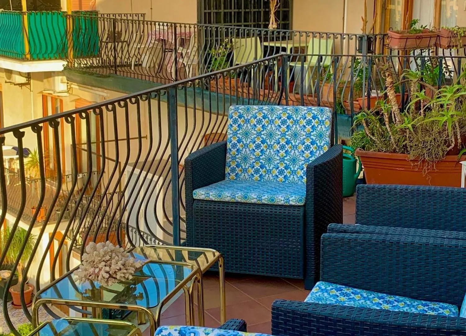 Spacious Apartment In Taormina With Sea View And Balconies